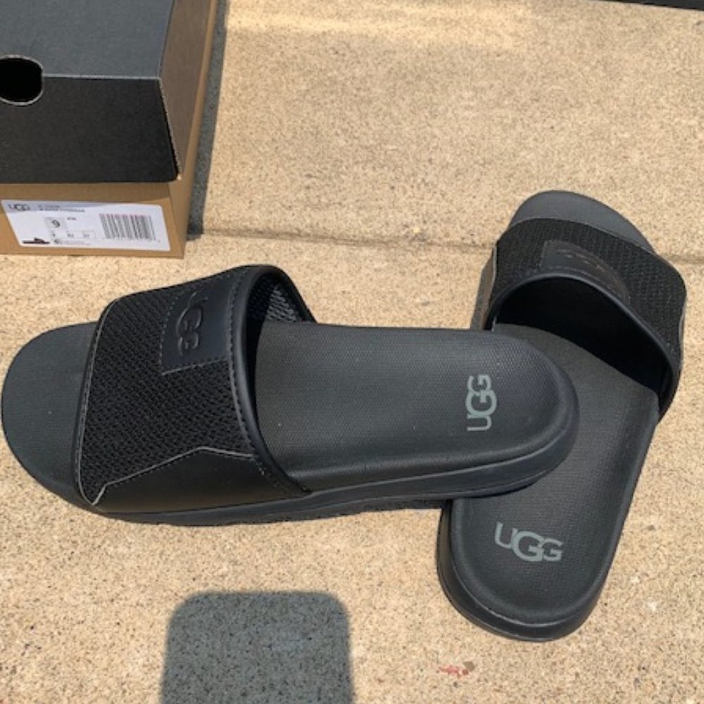 UGG - XAVIER HYPERWEAVE BLK MEN’S SLIDES, SIZE 9